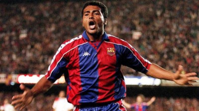 Hoy cumple años Romario y lo celebramos con sus 5 mejores goles