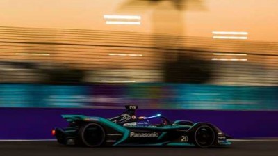 Jaguar in Santiago's E-Prix