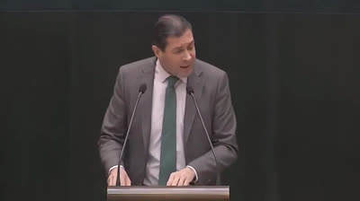 Vox a Más Madrid: "Aparte sus sucias manos de mi hijo"