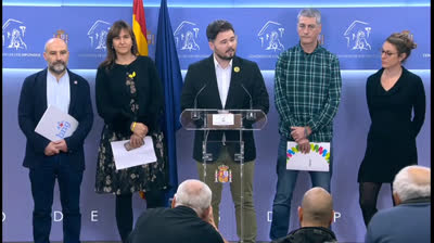 Rufián: "No tenemos Rey. Democracia, libertad y república"