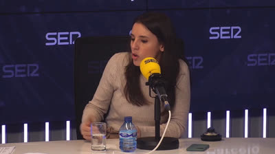 Irene Montero: "Si para subir el salario mínimo hay que aplaudir al rey, lo haremos"
