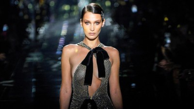 Tom Ford cambia Nueva York por Los Ángeles para presentar su desfile más sexy