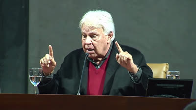 Felipe González: "Prefiero una monarquía republicana a una republiqueta"