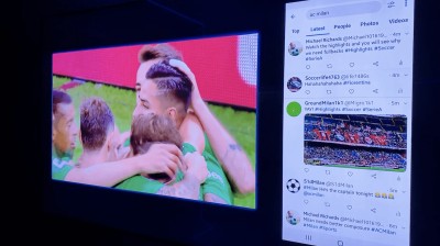 Football and Twitter on the same screen with the Samsung 2020 TVs