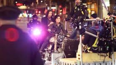 New images from Matrix 4 with Keanu Reeves and Carrie-Anne