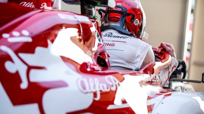 Day 2 in Barcelona: Kimi leads, but the focus is on Mercedes