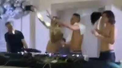 El desfase de fiesta del PSG con Neymar ¡SIN CAMISETA!