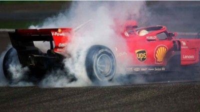 Kubica leads the way, but Mercedes inspires terror