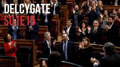 Ábalos y el DelcyGate desata una guerra de gritos y aplausos en el congreso