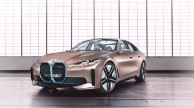 BMW i4 Concept - 100% Electric, 530 hp and 600 kms of autonomy!