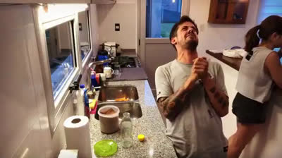 All the football suspended by Coronavirus and the narrators in the meantime...