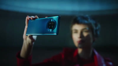 First Video Huawei P40