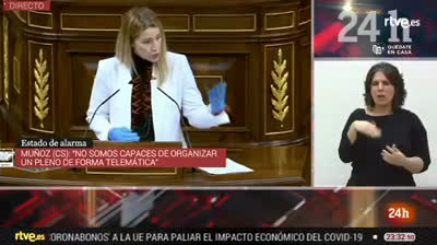 María Muñoz: "The politicians dont meet requirements that we asked the Spanish people"