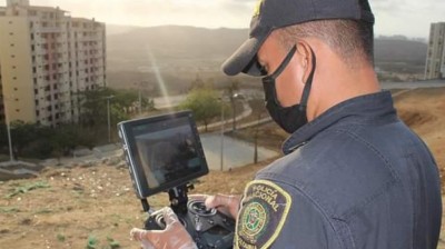 Drones para vigilar el cumplimiento de la cuarentena