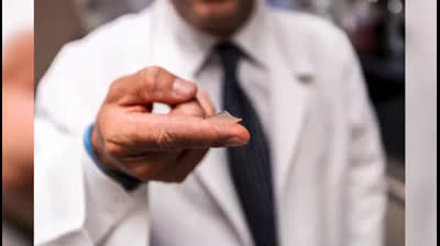 Pedro Duque cree que para finales de abril habrá un "primer candidato a vacuna"