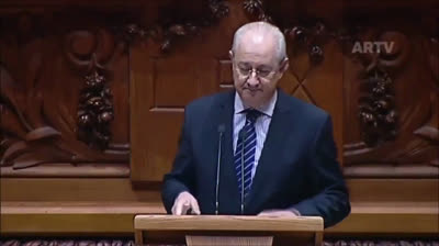 En Portugal el líder de la oposición apoya al primer ministro