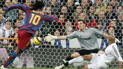 Gol di Ronaldinho al Bernabeu