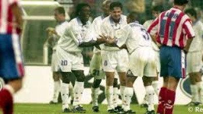 But de Seedorf du milieu de terrain