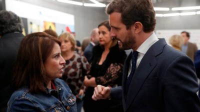 Zasca Monumental de Adriana Lastra a Pablo Casado