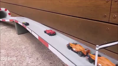 When you can't stand it without Formula 1