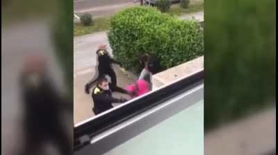 Agresión policial en Girona