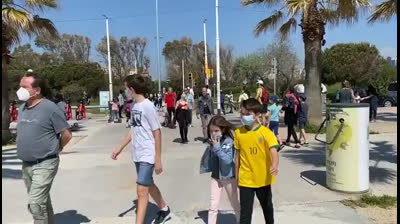 Irresponsible parents - Children on the street