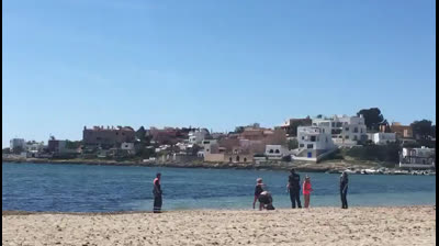 Tres detenidos en Talamanca (Ibiza) por agredir a un policía