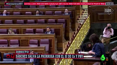 Adriana Lastra calls Teodoro García Egea cockatoo