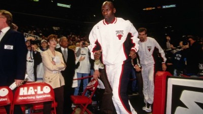 chicago bulls michael jordan intro