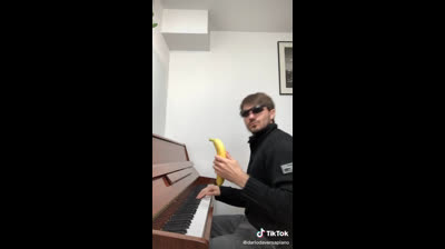 Banana ft Shaggy @dariodaversapiano