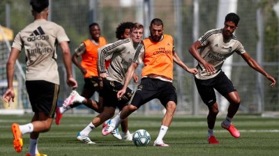 El Real Madrid ya entrena con el grupo al completo
