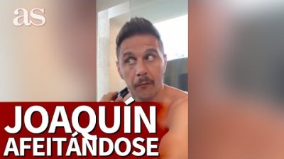 Joaquín se afeita y se deja un bigote a lo Hitler