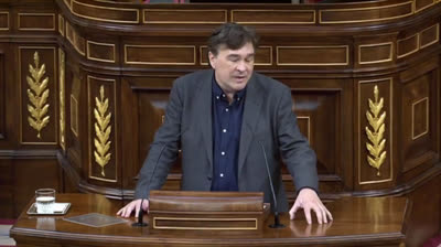 Tomás Guitarte: "Se siente indignación y tristeza por lo que sucede aquí en cada debate"