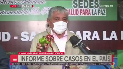 Iván Arias usa muñecos The Avengers para explicar como luchar contra el Coronavirus