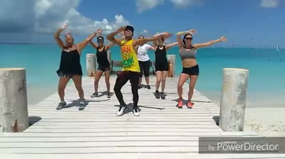 Full choreography with all steps: Azukita by Steve Aoki - Mao Zumba