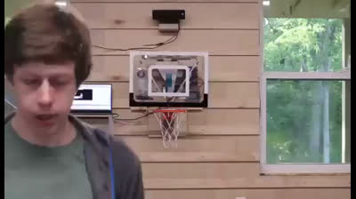 Con este tablero no fallarás una canasta