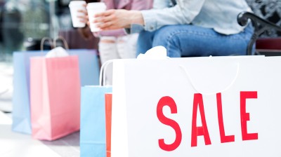 Sigue estos consejos para no enloquecer comprando en REBAJAS