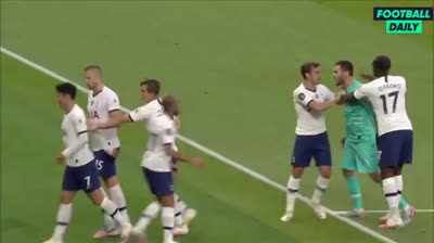 Pelea entre Hugo Lloris y Heung-min Son durante el partido