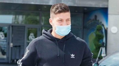 Jovic aislado del Real Madrid por riesgo de COVID-19