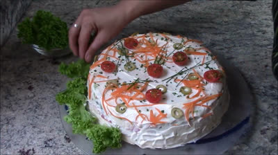Pastel de verano frío con atun y pan de molde
