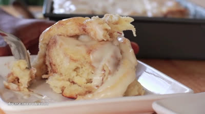 Fluffiest cinnamon rolls recipe