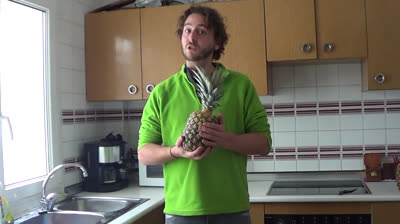 Get a pineapple plant without having any seeds
