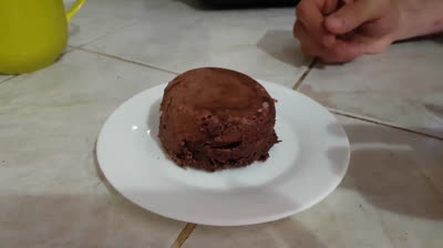 No-flour chocolate mugcake
