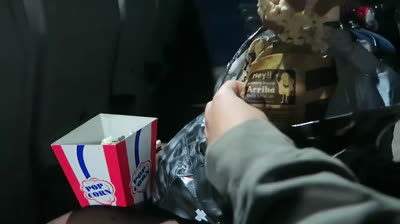 Healthy snacks to watch a movie