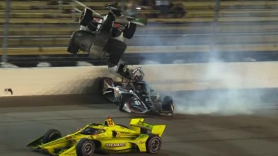 Escalofriante accidente en la Indycar