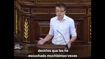 Iñigo Errejón: "A la hinchada holandesa, que se sienta a la derecha"