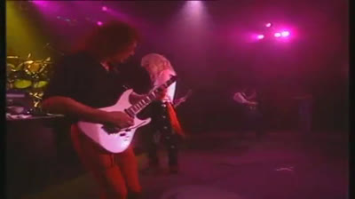 Saxon - Rainbow Theme / Frozen Rainbow (Live)