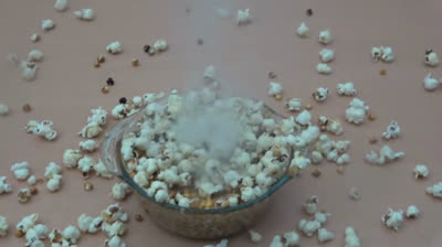 How to make popcorn with a metal ball at 1000 degrees