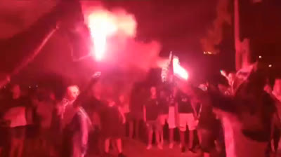 Sabadell celebra su ascenso a Segunda División sin la distancia de seguridad y sin mascarillas