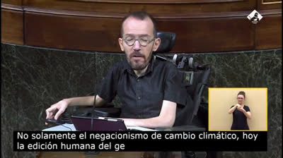 Pablo Echenique: "Como científico me deja estupefacto cuando la ultraderecha se pone gorrito de papel albal"